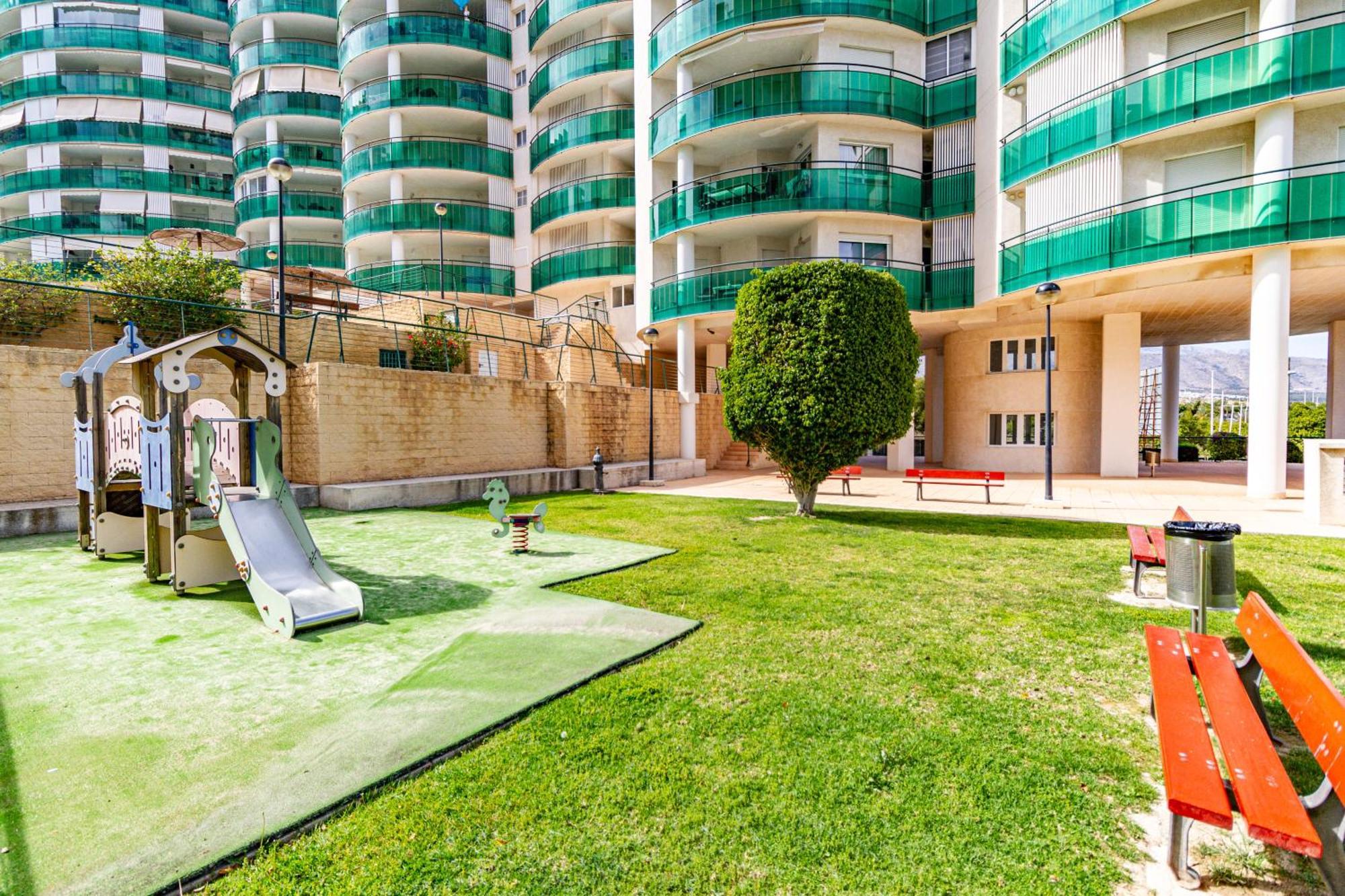 Apartment Vilapark With Pool, Free Parking, Terrace, Beach Benidorm Ngoại thất bức ảnh