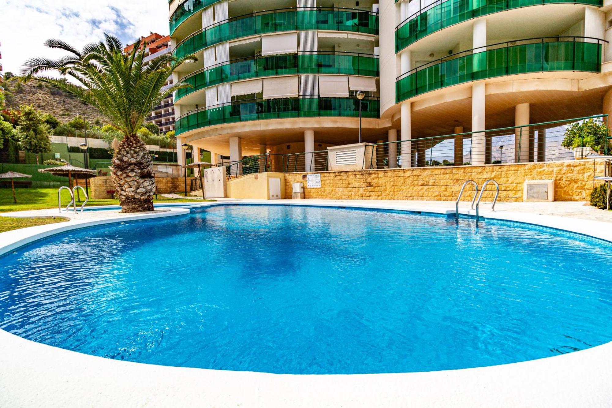 Apartment Vilapark With Pool, Free Parking, Terrace, Beach Benidorm Ngoại thất bức ảnh