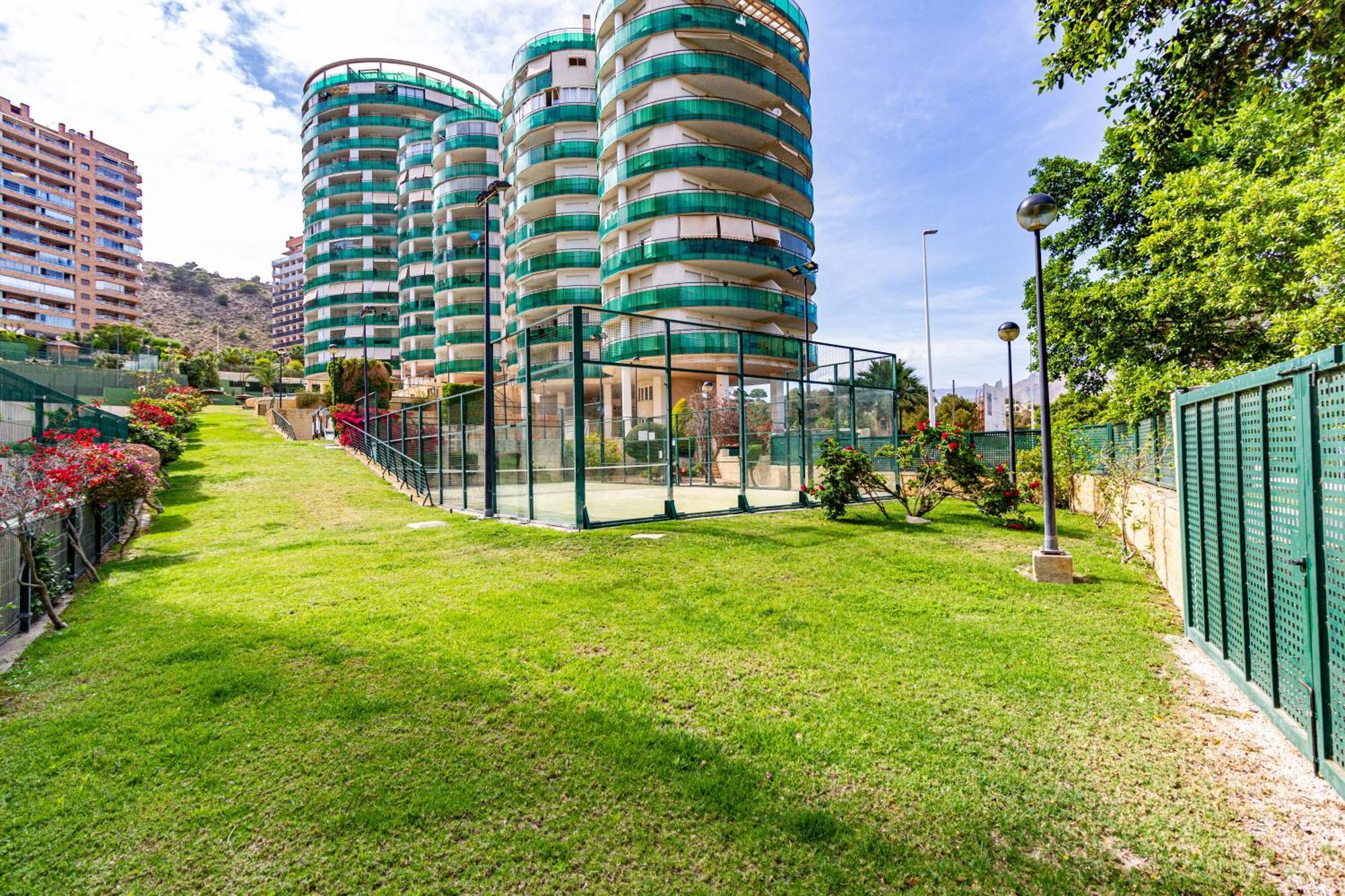 Apartment Vilapark With Pool, Free Parking, Terrace, Beach Benidorm Ngoại thất bức ảnh